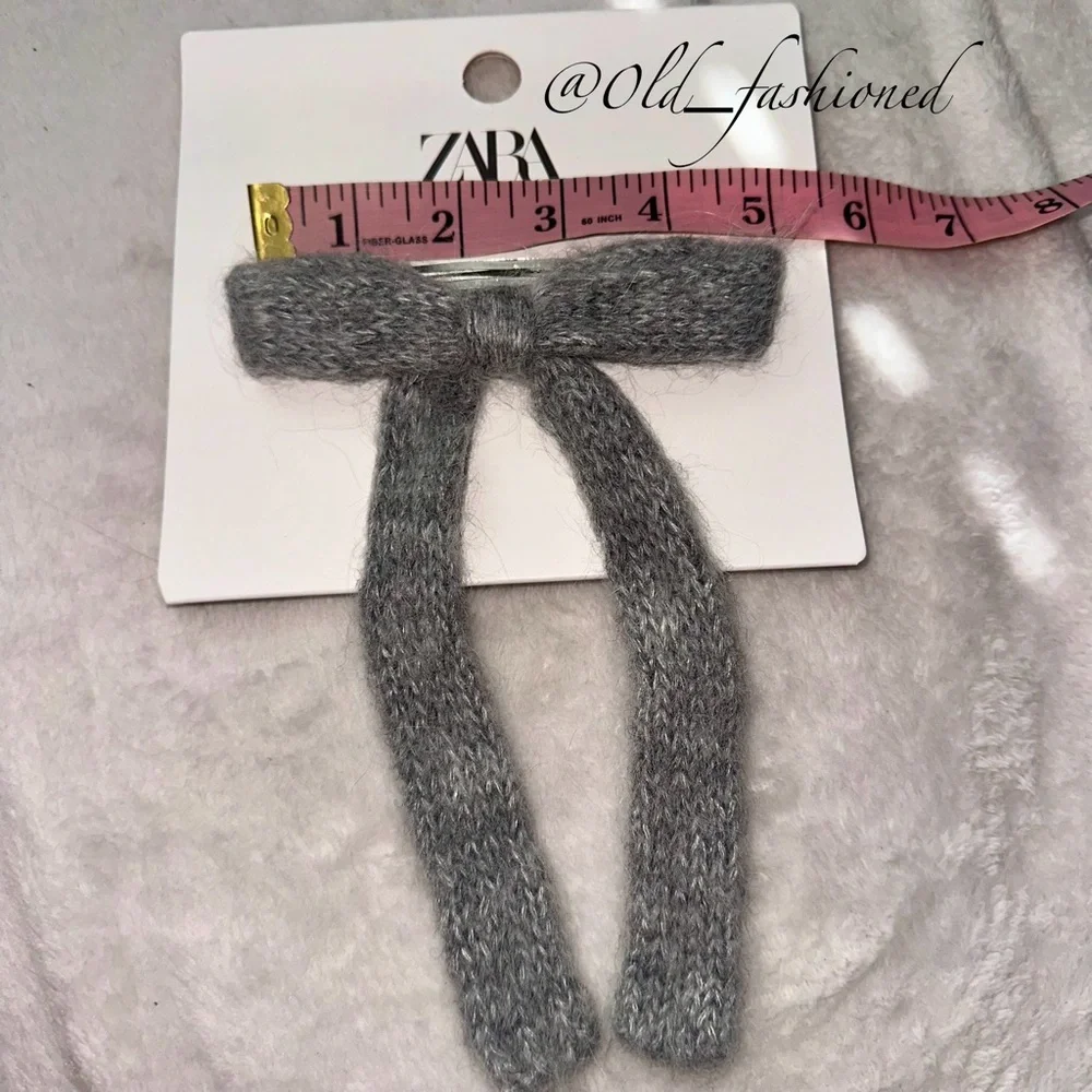 ZARA Wool + Alpaca Blend Hair Clip